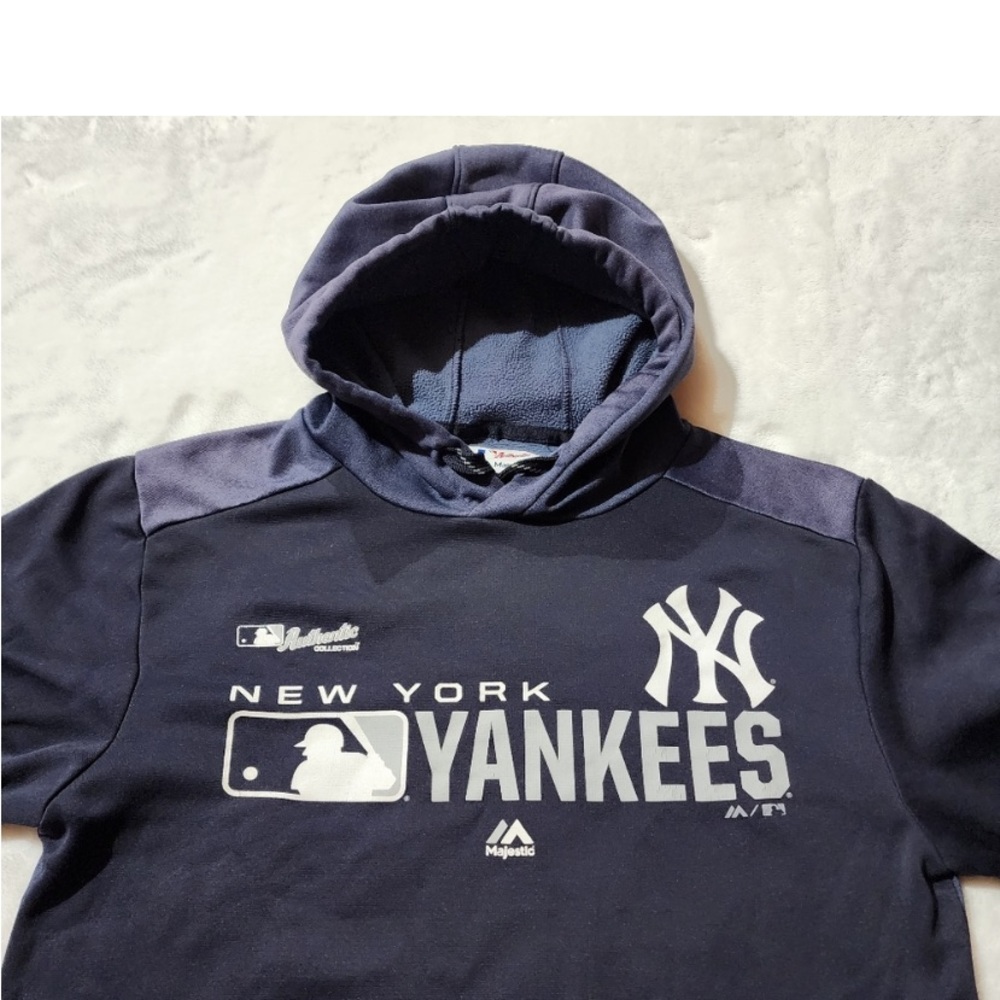 Mens New York Yankees Hooded Sweatshirt